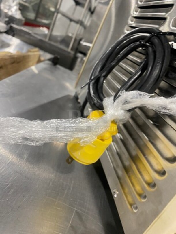 Crathco 2 Head Counter Top Refrigerated Juice Dispenser! Model D25-4 Serial T209331! 115V 1 Phase! - Image 7 of 7