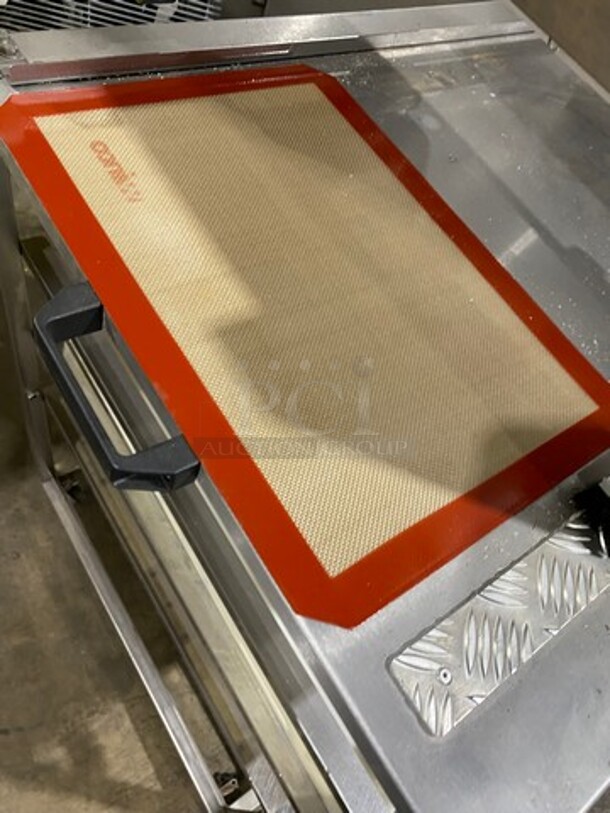 2017 Bongard Commercial Mobile Storage Table! Stainless Steel! On Casters! SN: 9300000000060457 - Image 7 of 10