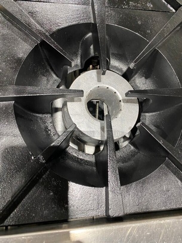 Great! Late Model! Sierra Commercial Countertop Natural Gas Powered 4 Burner Range! All Stainless Steel! - Image 6 of 8