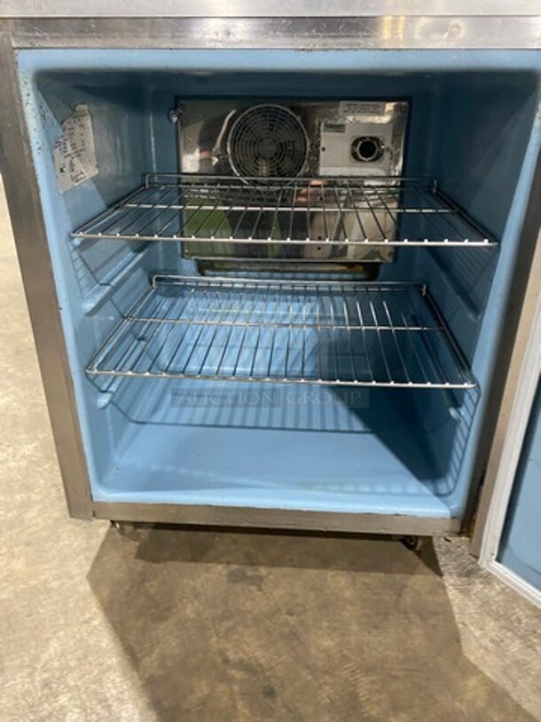 Delfield Commercial Single Door Lowboy/ Worktop Cooler! With Racks! All Stainless Steel! On Casters! SN: 1505162001183 115V 60HZ 1 Phase - Image 5 of 8