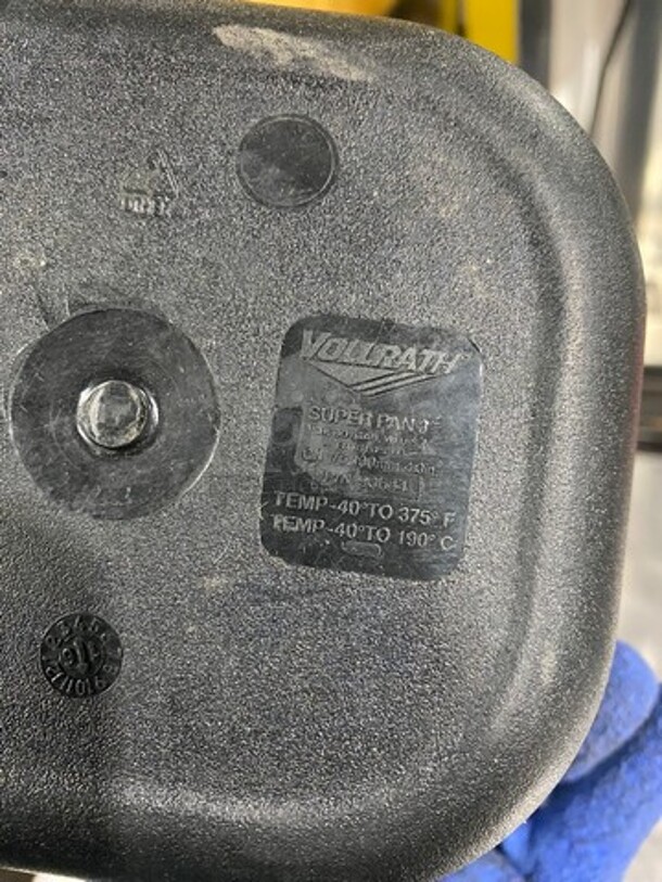 Vollrath Black Poly 1/6x4" Food Containers! 6x Your Bid! - Image 7 of 7