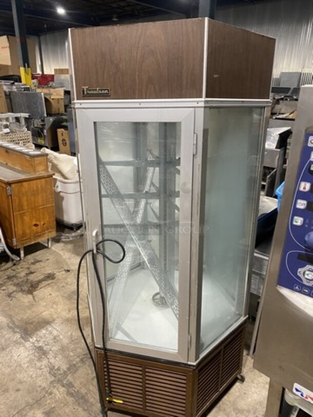 Traulsen Commercial Refrigerated Revolving Dessert Display Case Merchandiser! 115V 1 Phase - Image 3 of 9
