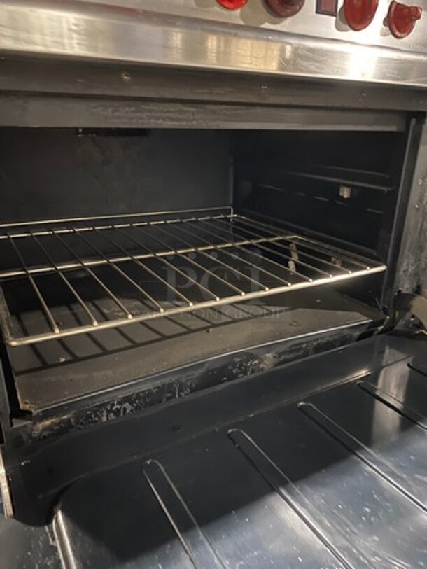 AMAZING! Vulcan Commercial Electric Powered French Top/ Hot Plate With Right Side Flat Griddle! With Raised Back Splash And Salamander Shelf! With 2 Oven Underneath! All Stainless Steel! On Casters! - Image 9 of 10