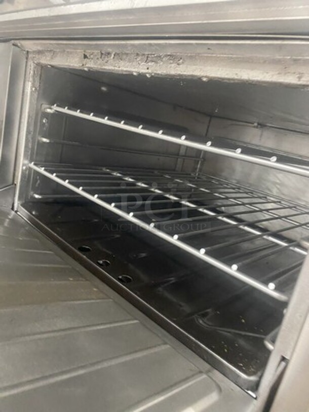 Excellent! Garland/US Range Natural Gas Powered 6 Burner Range! With Full Size Ovens Underneath! On Casters!  - Image 7 of 10