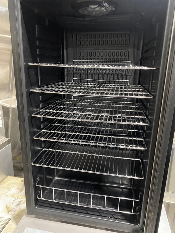 NICE! New Air Mini Wine Cooler Merchandiser! Model AB-1200! 110-120V! - Image 5 of 7