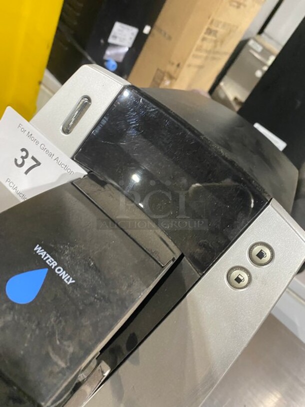 Keurig Commercial Countertop Single Coffee Brewer! Model B200! 120V! - Image 5 of 8