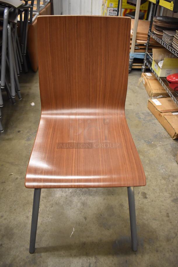 4 Wood Pattern Dining Chairs on Metal Legs. 20x20x35. 4 Times Your Bid!