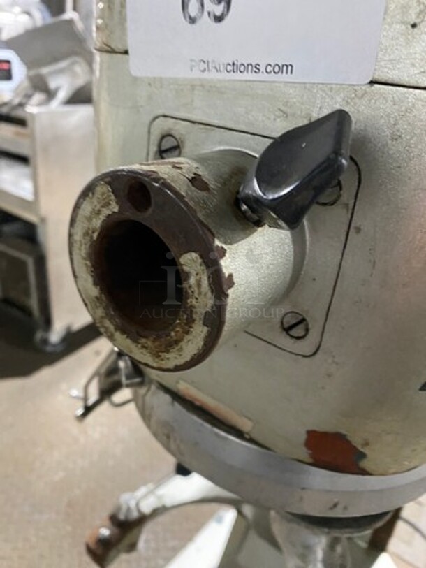 Thunderbird Commercial Planetary Mixer! With Spiral Hook Attachment! - Image 6 of 8