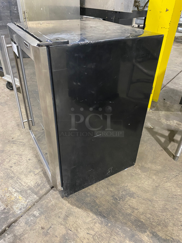 Magic Chef Commercial Refrigerated Countertop Single Door Mini Display Case Merchandiser! With View Through Door! With Metal Racks! All Stainless Steel! Model: HMBC58ST SN: THD1801HMBC58ST00445 115V - Image 2 of 8