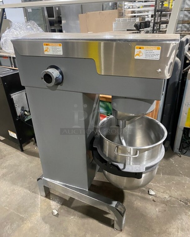 NICE! Welbilt Varimixer Commercial 40 Qt Planetary Mixer! With Mixing Bowl And Hook Attachment! Model: W40 SN: 6913030002EA 208V 3 Phase - Image 3 of 9