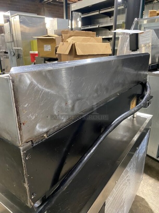 Star Max Commercial Countertop Electric Powered Flat Top Griddle! With Back And Side Splashes! All Stainless Steel! On Small Legs! - Image 4 of 7