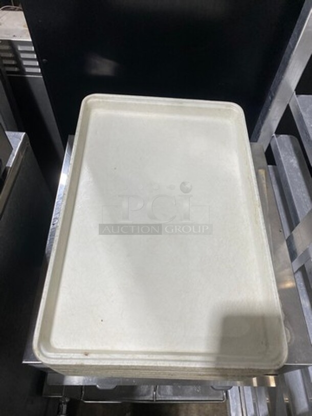 Market Tray Poly Food Serving Trays! 9x Your Bid! - Image 2 of 6