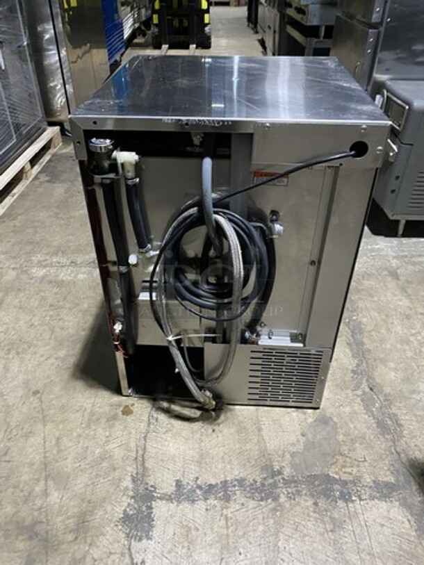 Hobart All Stainless Steel Under The Counter Dishwasher! Model LXIC Serial 231110053! 120V 1 Phase!  - Image 3 of 9