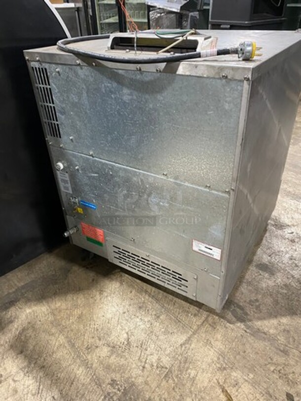 LATE MODEL! 2019 Venancio Commercial Natural Gas Powered Convection Oven! All Stainless Steel! Model: CO5TG SN: 2260631903121840 - Image 3 of 8