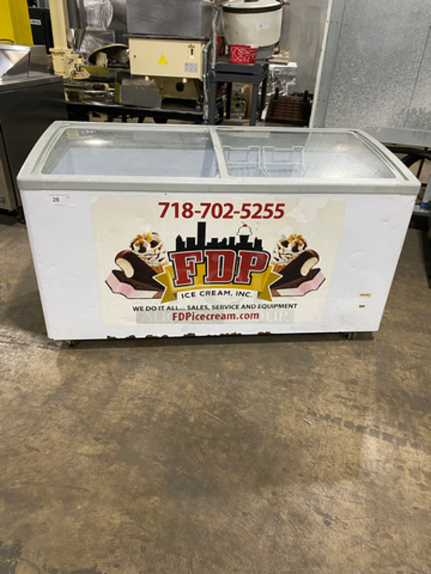Commercial Chest Freezer Showcase Merchandiser! With 2 View Through Sliding Top Doors! Model: SD516 110V 60HZ 1 Phase - Image 1 of 7