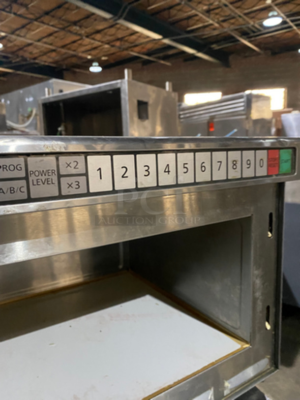 Panasonic Commercial Countertop Microwave Oven! All Stainless Steel! With View Through Door! Model: NE17521 SN: 6A96070146 208/230V 60HZ 1 Phase - Image 7 of 8