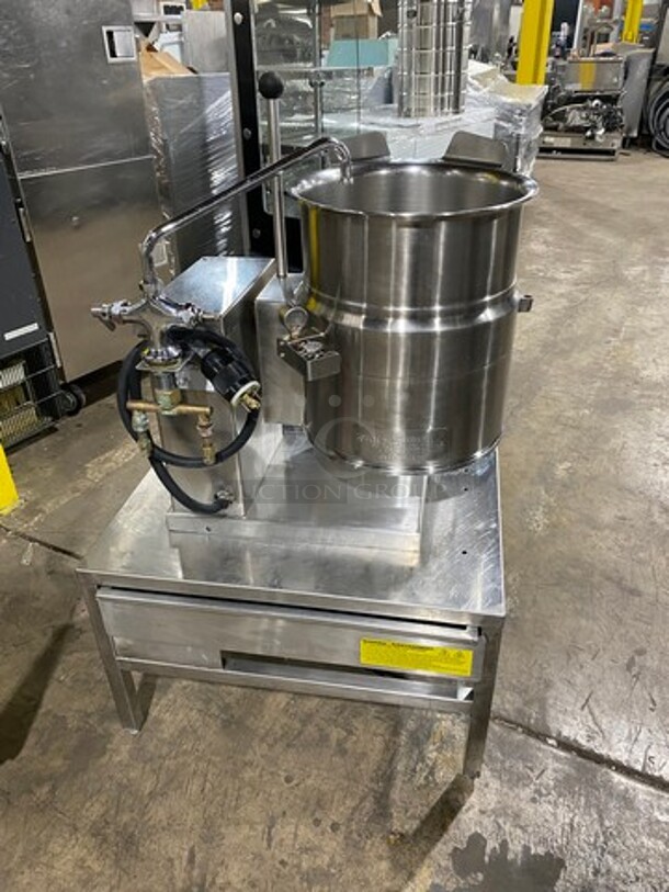 Cleveland Commercial Electric Powered Tilting Soup Kettle! All Stainless Steel! On Legs! Model: KET6T SN: WT504700A01 - Image 3 of 9