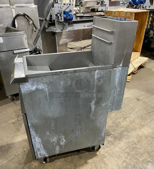 Ikon Stainless Steel Commercial Floor Style Propane Gas Powered Deep Fat Fryer! On Commercial Casters! MODEL IGF-35/40-LP SN: 210107831 - Image 2 of 8