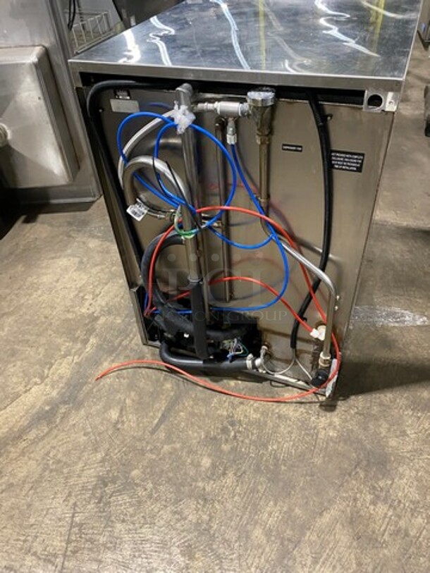 CMA Commercial Undercounter Dishwasher! All Stainless Steel! Model: CMA180UC 208V 60HZ 1 Phase - Image 4 of 8