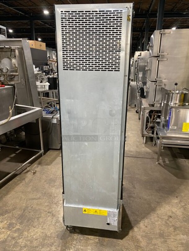 EQ Kitchen Line Commercial Refrigerated Open Grab-N-Go Display Case! Solid Stainless Steel! Model: RTS220L 110V - Image 4 of 9