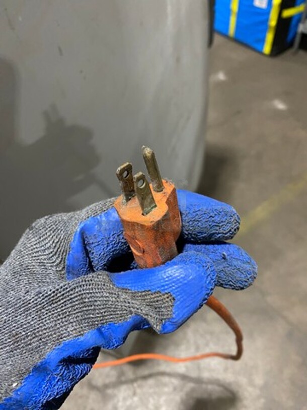 Scotsman Prodigy Commercial Air-Cooled Ice Machine! All Stainless Steel! On Legs! 2x Your Bid Makes One Unit! Model: C0530SA1B SN: 11041320010488 115V 60HZ 1 Phase, Model: B530P SN: 09091320011199 - Image 11 of 11