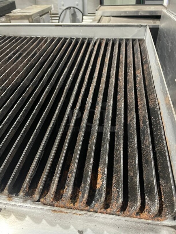 NICE! CPG Commercial Natural Gas Powered Char Broiler! With All Stainless Steel Storage Cabinet Underneath! On legs!  - Image 6 of 10