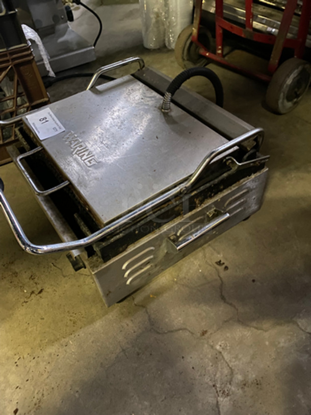 Waring Commercial Countertop Panini/Sandwich Supremo Grill! All Stainless Steel! Press With Ribbed Surface! Model: WPG250 120V 60HZ - Image 3 of 8