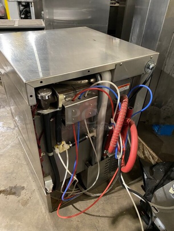 Hobart All Stainless Steel Under Counter Commercial Dishwasher! Model: LXIC SN: 231136614 120V 60HZ 1 Phase - Image 3 of 9