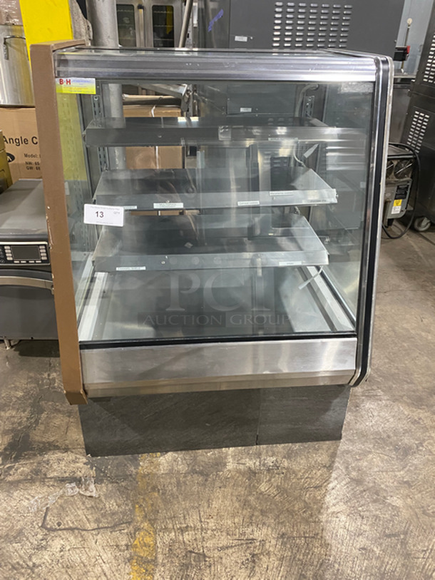 LATE MODEL! 2017 Cool Tech Commercial Dry Bakery Case Merchandiser! With Slanted Front Glass! With Stainless Steel Shelves! With Rear Access Doors! Model: CMPH36HBD SN: 111516 120V 60HZ