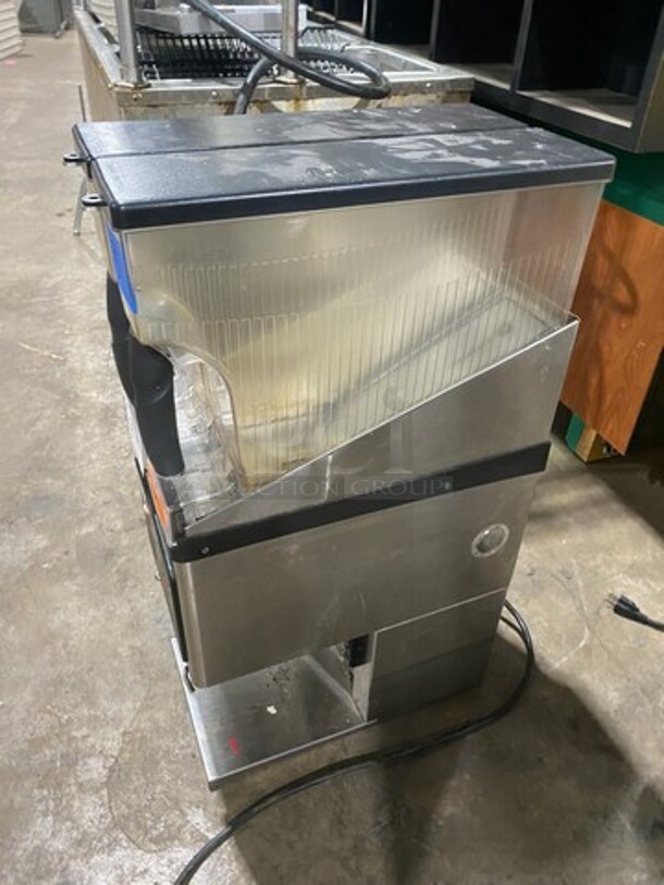 Bunn Commercial Countertop Dual Coffee Bean Grinder Machine! Stainless Steel Body! Model: MHG SN: MHG0005796 120V 60HZ 1 Phase - Image 2 of 8