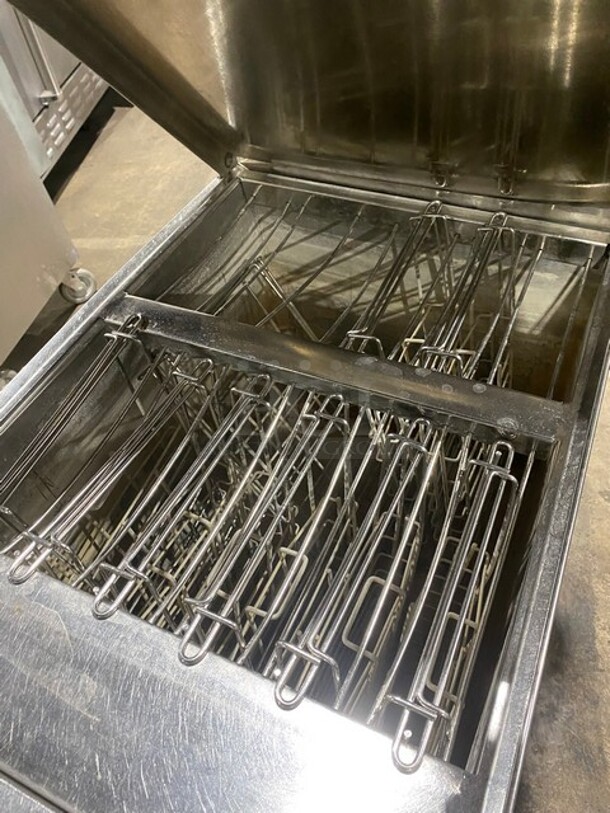 Frymaster Commercial Natural Gas Powered Commercial Pasta Cooker/Rethermalizer! With Backsplash! All Stainless Steel! Working When Removed! MODEL FBCR18CSE SN:1208HR0002 110-120V 1PH  - Image 5 of 11