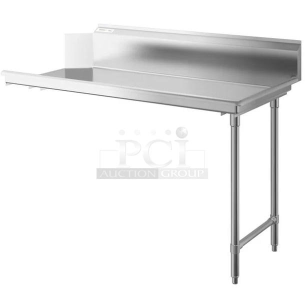 BRAND NEW SCRATCH AND DENT! Regency 600CDT60R 16 Gauge 5' Clean Dish Table - Right Drainboard - Image 1 of 6