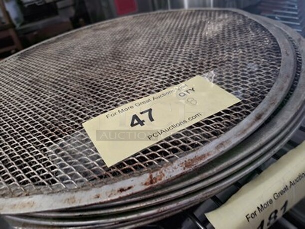 Pizza Tray  - Image 1 of 2