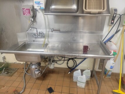 Right Side Stainless Steel Soiled Dish Table with Sink and Garbage Disposal