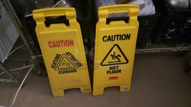 Lot of 2 Wet Floor Signs - Image 1 of 1