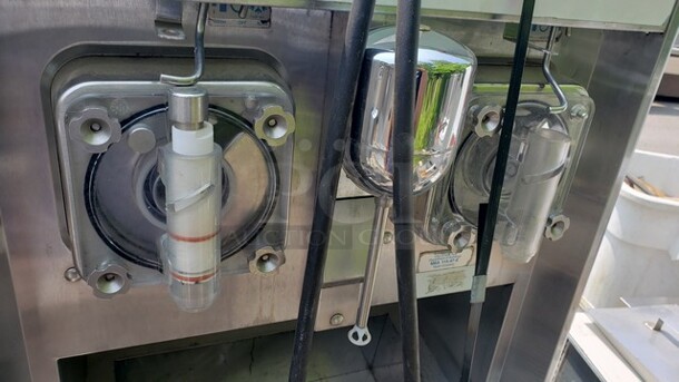 Taylor 342D-27 2 Flavor Frozen Drink Machine Dispenser w/ Blender on Casters. 
208-230 V 
1 Phase - Image 4 of 9