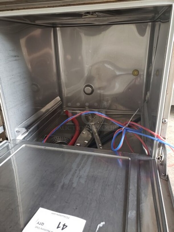 Hobart LXEH High Temp Rack Undercounter Dishwasher!

120/208 V
1 PH
60 Hz

208-240 V
3 PH - Image 6 of 6