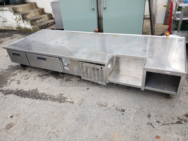 Wasserstrom Chef Base! - Image 1 of 3