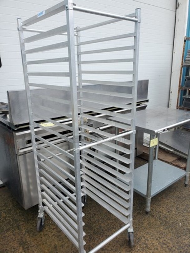 Aluminum Cooling Rack On casters! - Image 3 of 4