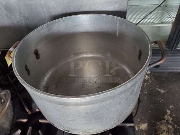 Aluminum Pot 21X12 - Image 3 of 3
