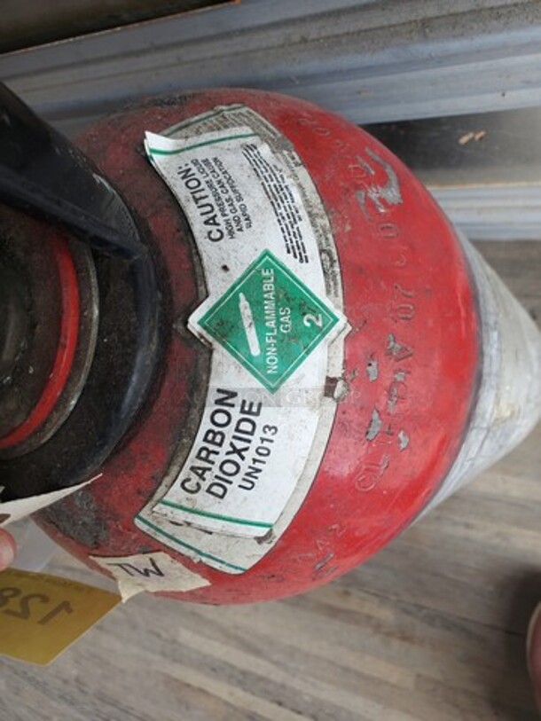 CO2 Tank - Image 3 of 3