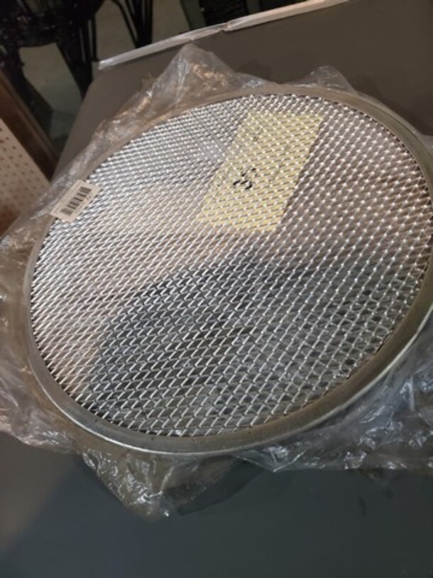12" Seamless Rim Pizza Screen Brand New BIDX5 - Image 2 of 2