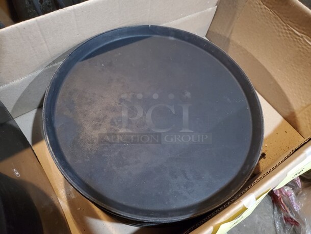 16" Black Round Serving Tray BIDX6  - Image 1 of 2