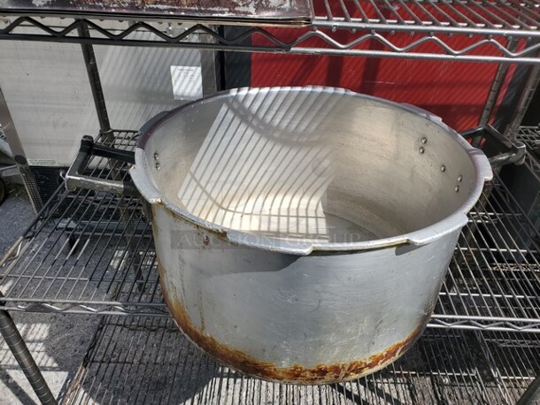 Stock Pot *without lid* - Image 1 of 3