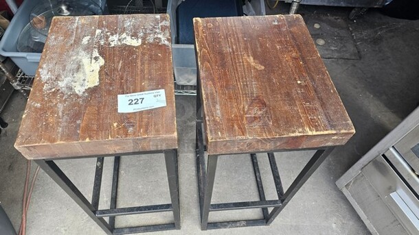 Lot of 2 Bar Stools - Image 2 of 6