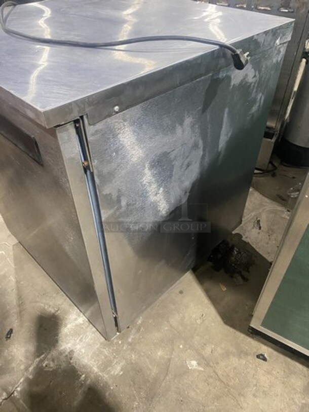 Delfield One Door Stainless Steel Lowboy Cooler Worktop! Model 406STAR2 Serial 0605036100681-T! 115V 1 Phase! On Casters!  - Image 2 of 7