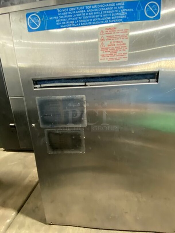 Taylor Crown Commercial Countertop 2 Flavor Carbonated Drink Slush Machine! All Stainless Steel! Model: C30027 SN: K4036685 208/230V 60HZ 1 Phase - Image 3 of 5