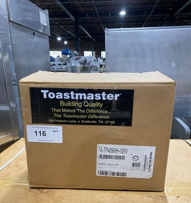 BRAND NEW IN BOX! Toastmaster Commercial Pop -up Toaster!  MODEL TP409WH SN:TP4090320A0059 120v 1PH! Working! 