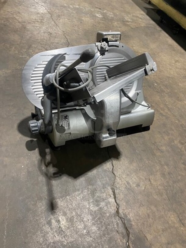 Hobart Commercial Countertop Deli/ Meat Slicer! All Stainless Steel! WORKING WHEN REMOVED! Model: 2812 SN: 561314514 120V 60HZ 1 Phase - Image 2 of 9