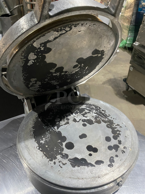 Nice! Commercial Countertop Electric Powered Tortilla Press Machine! All Stainless Steel!1 Phase!  - Image 5 of 7